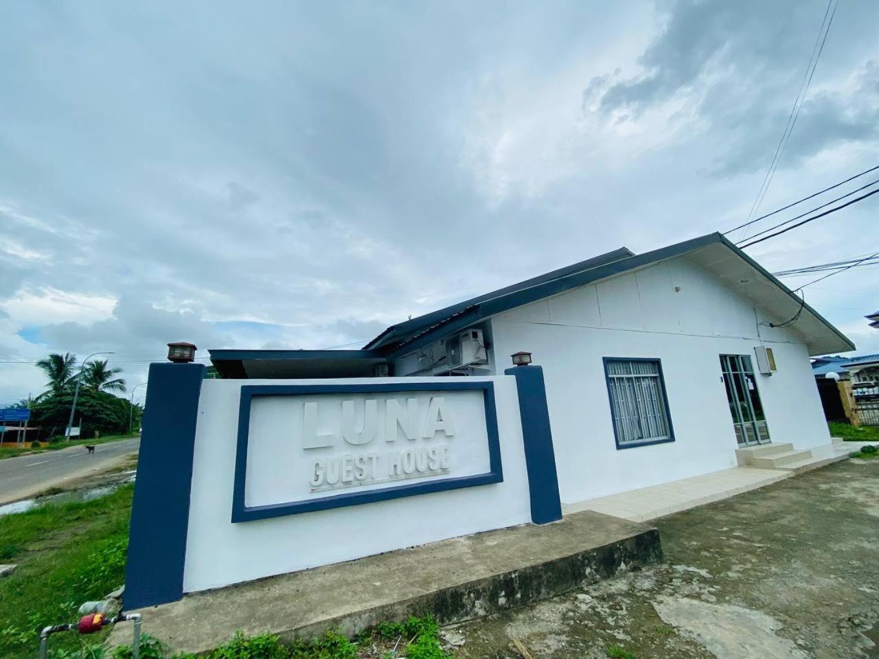 Luna Guesthouse 露娜旅馆 Semporna Εξωτερικό φωτογραφία